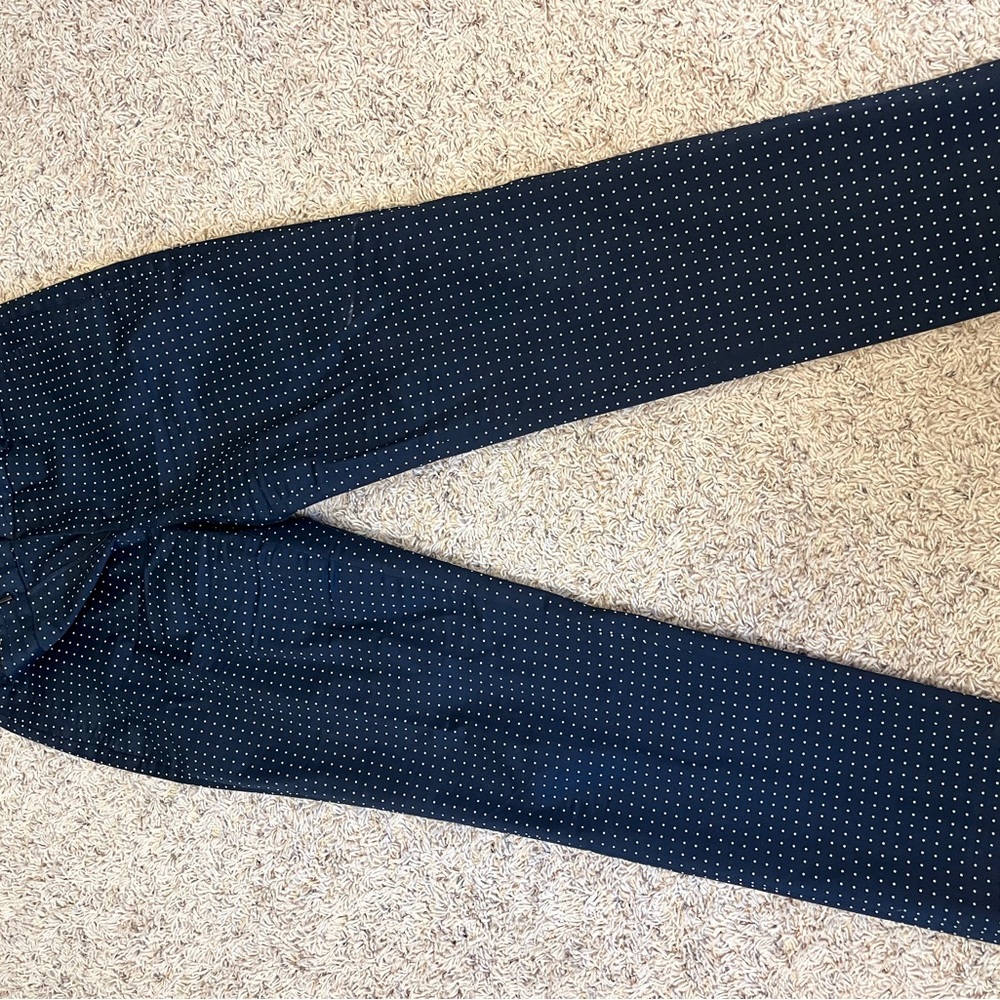 Banana Republic women’s size 8 polka dot pants in navy and white.